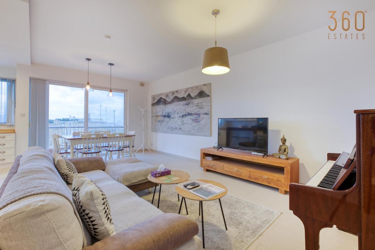 Apartment A Beautiful Spacious In A Picaresque Location By 360 Estates Hal Ghaxiak